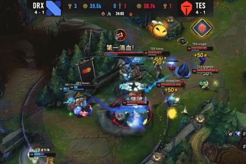 在足球比赛 在足球比赛