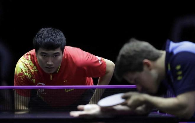 中后场球员 中后场球员