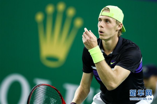 轴心人物 轴心人物