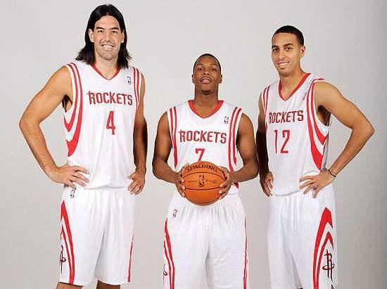 库里旧伤复发退赛，巴特勒16+11+12，格林梦回巅峰，勇士复仇猛龙