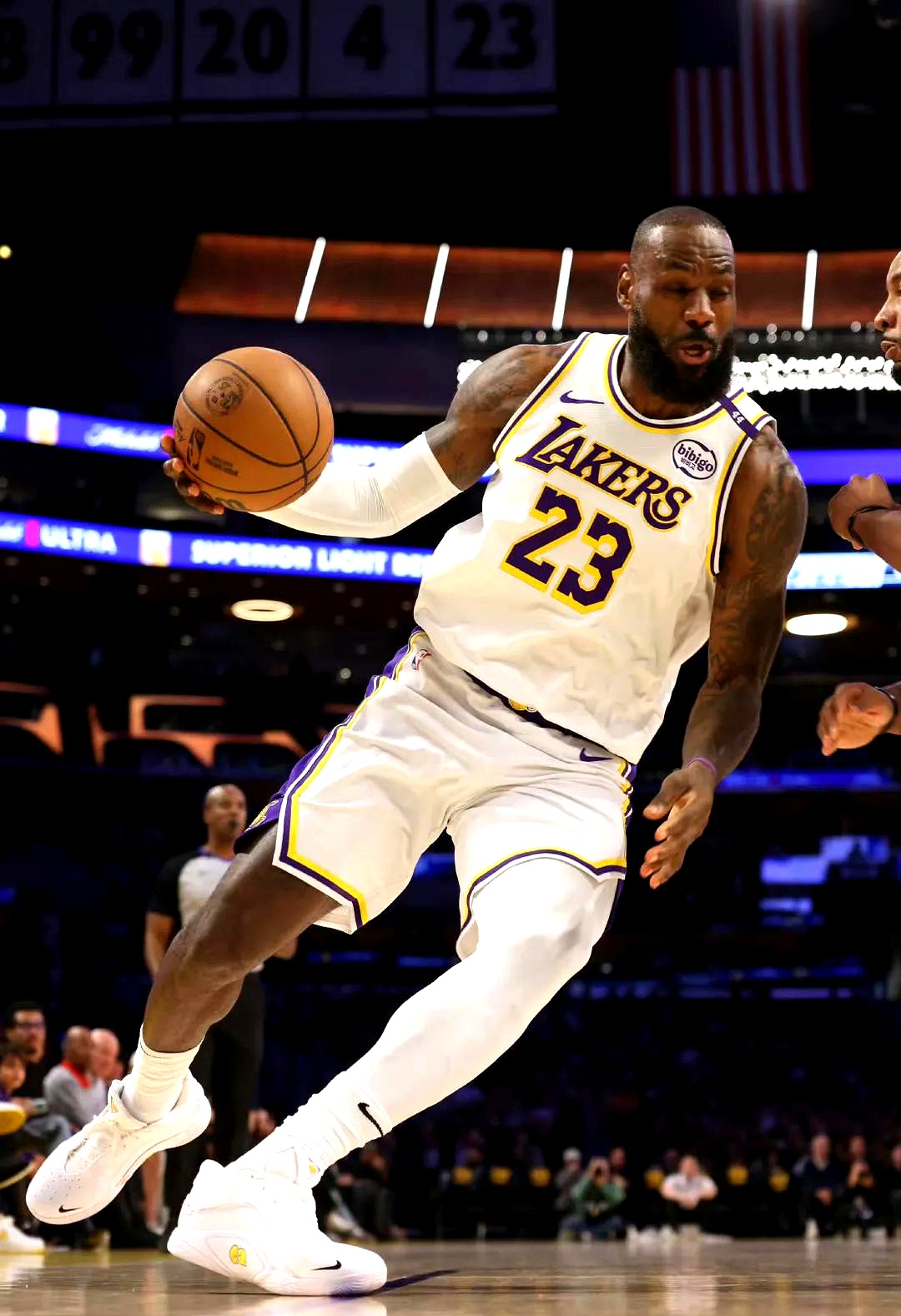 和法国队提 和法国队提