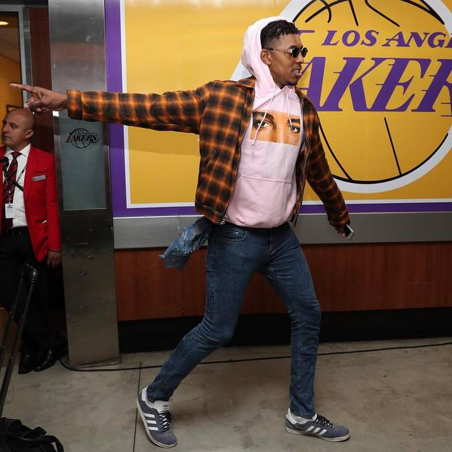 C罗签名球